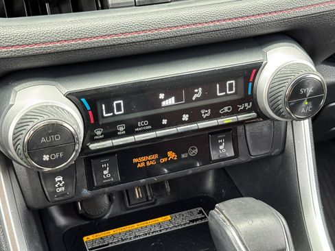 Certified 2021 Toyota RAV4 XSE AWD/4WD image 19
