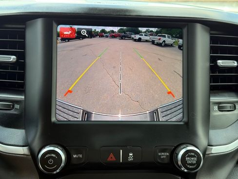 Used 2024 RAM 3500 Big Horn AWD/4WD image 13