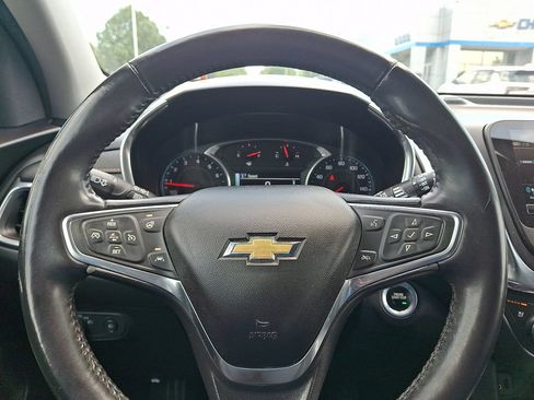 Used 2018 Chevrolet Equinox Premier FWD image 20