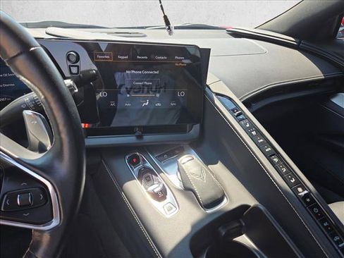 Used 2020 Chevrolet Corvette Stingray Preferred Cpe w/ 2LT Preferred Equipment Group RWD image 12