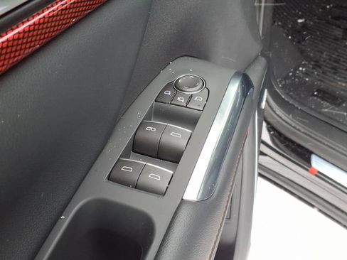 New 2026 Chevrolet Traverse RS w/ LPO, Floor Liner Package AWD/4WD image 7