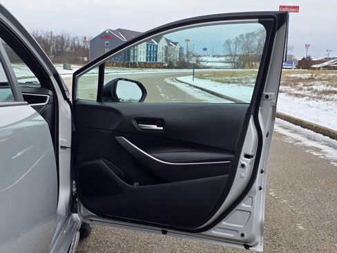 Used 2023 Toyota Corolla SE FWD image 21