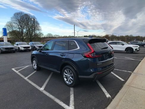 Certified 2024 Honda CR-V EX image 11