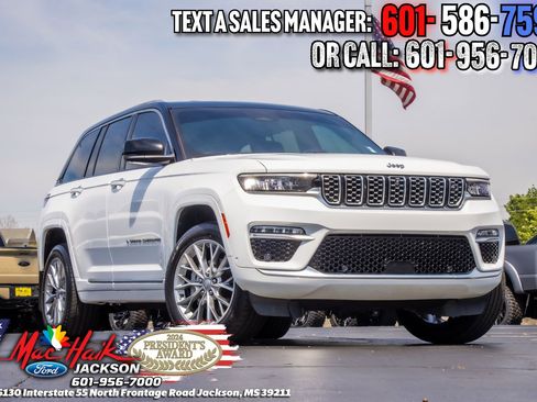 Used 2023 Jeep Grand Cherokee Summit w/ Adv Protech Group IV RWD image 1