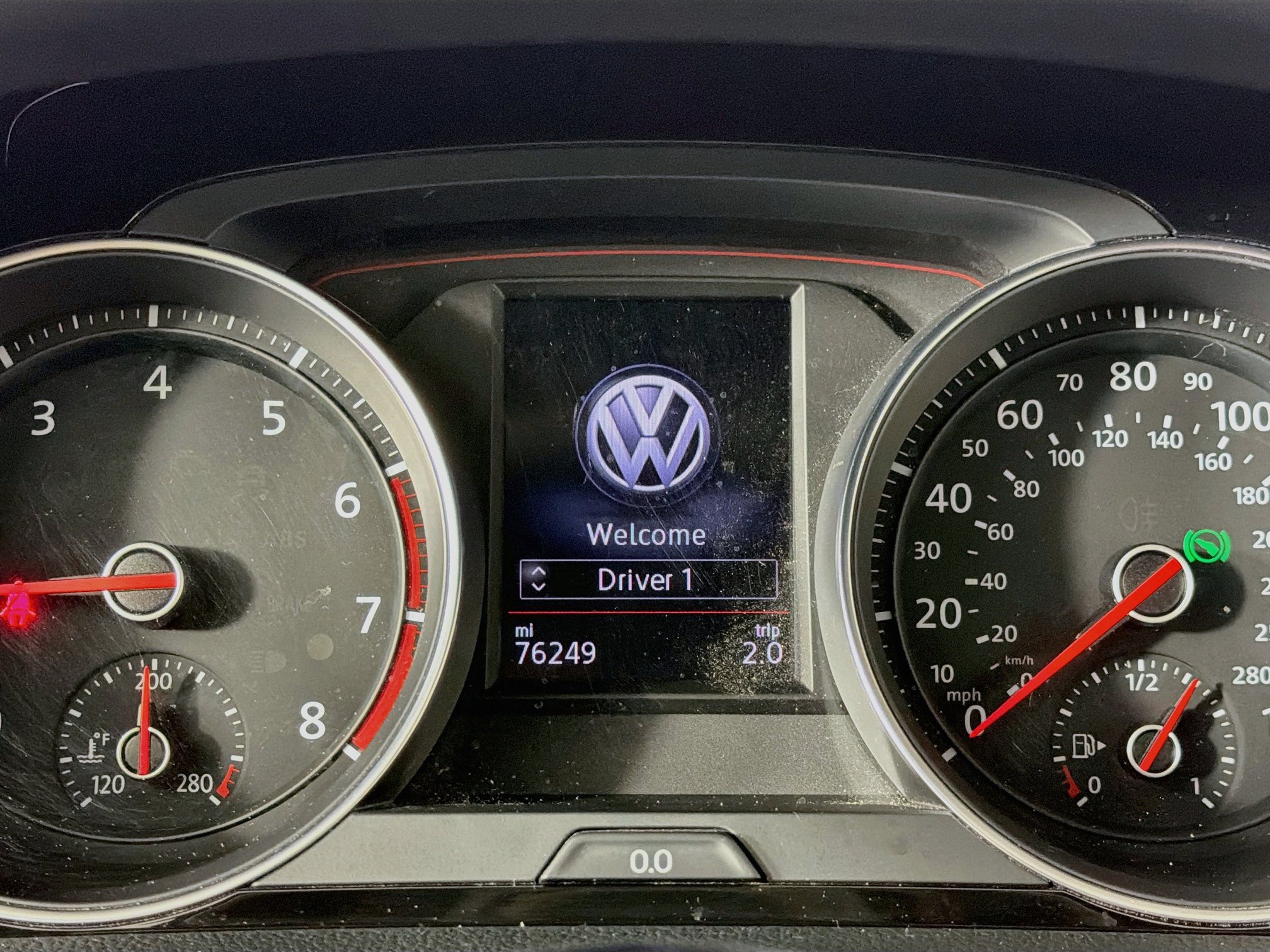 Used 2019 Volkswagen GTI SE FWD image 19