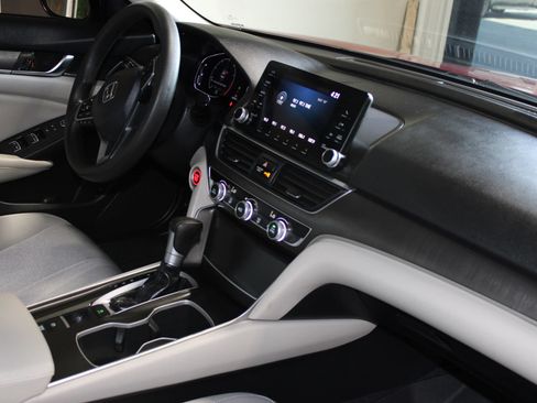 Used 2020 Honda Accord LX image 26
