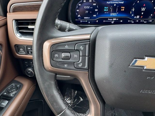 Used 2023 Chevrolet Suburban High Country w/ Premium Package 2 AWD/4WD image 30