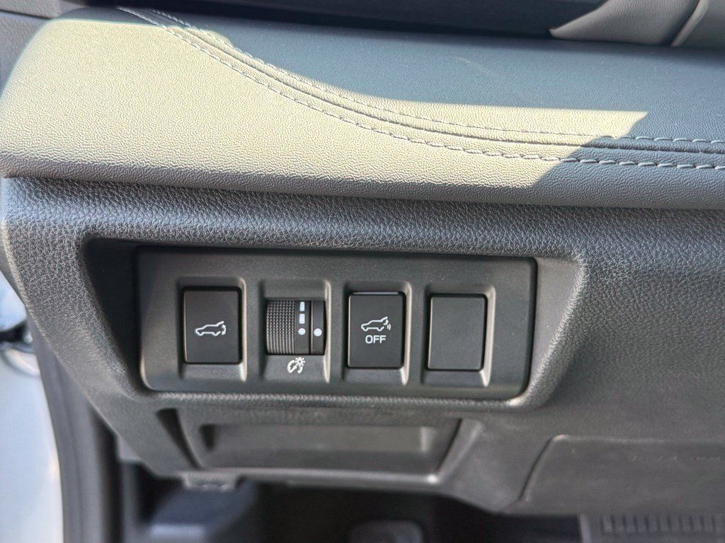 Used 2020 Subaru Outback Limited XT AWD/4WD image 14