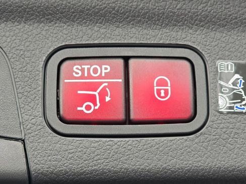 New 2026 Mercedes-Benz GLE 350 4MATIC image 23