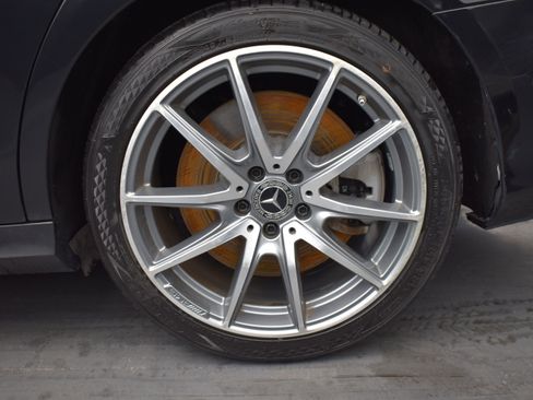 Used 2021 Mercedes-Benz E 450 4MATIC Sedan w/ Premium Package image 16