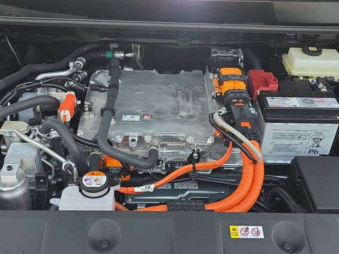 New 2026 Toyota C-HR AWD/4WD image 31