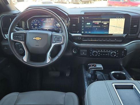 Used 2022 Chevrolet Silverado 1500 LTZ image 20