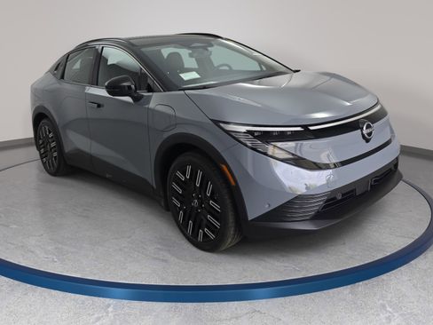 New 2026 Nissan Leaf Platinum+ w/ Cargo Package (Platinum+) image 3