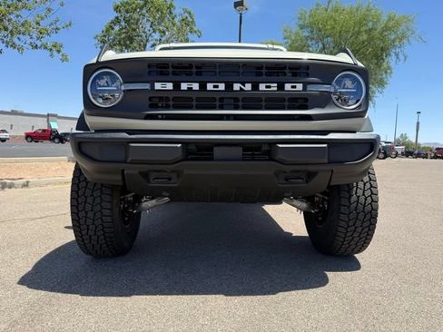 New 2025 Ford Bronco 2-Door AWD/4WD image 3