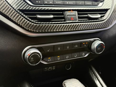 Used 2022 Nissan Altima 2.5 SR w/ Midnight Edition Package image 35