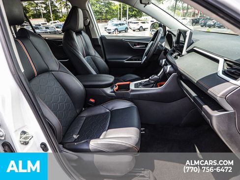 Used 2024 Toyota RAV4 Adventure image 24