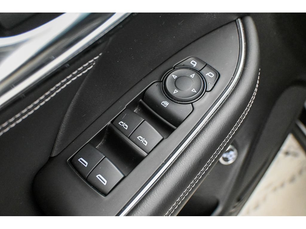Used 2023 Buick Envision Preferred AWD/4WD image 30