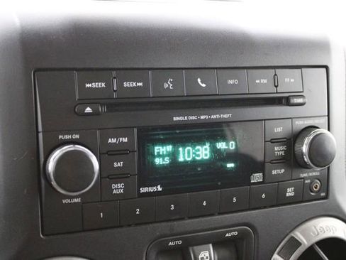 Used 2017 Jeep Wrangler Unlimited Sport w/ Quick Order Package 23S image 28