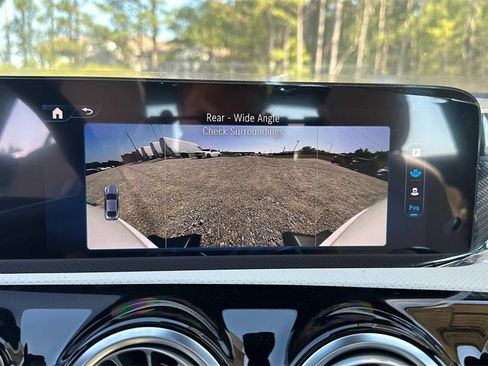 Used 2025 Mercedes-Benz CLA 250 image 19