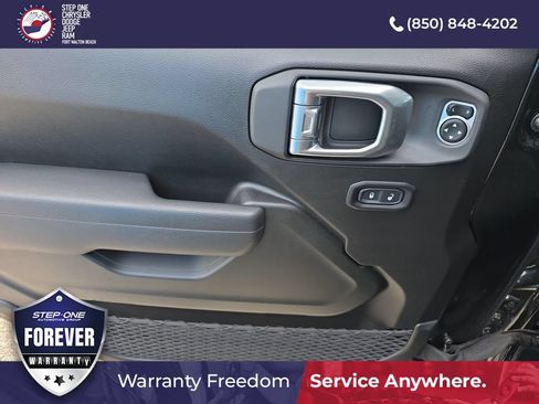 Used 2026 Jeep Wrangler Unlimited Sport AWD/4WD image 17