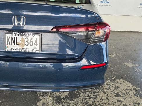 Used 2025 Honda Civic LX image 30