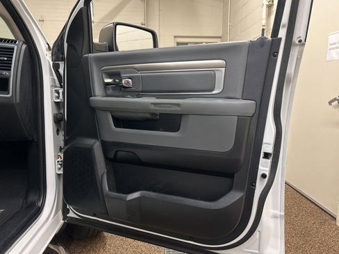 Used 2013 RAM 1500 Classic SLT image 15