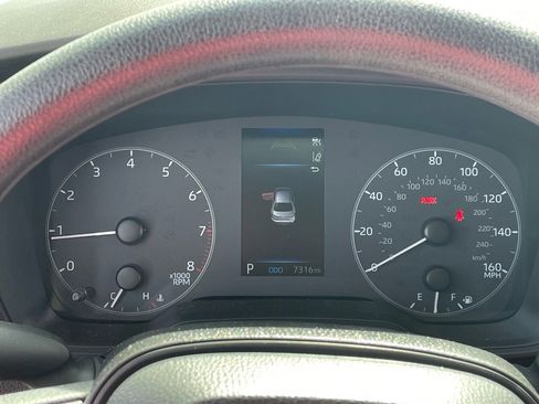 Used 2025 Toyota Corolla LE image 7