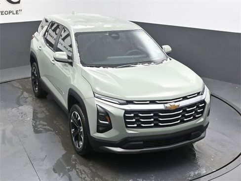 New 2026 Chevrolet Equinox LT image 25