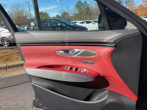 Used 2025 Genesis GV70 2.5T Sport Prestige w/ Sport Prestige Package image 14