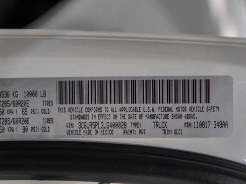 Used 2018 RAM 2500 Limited image 65