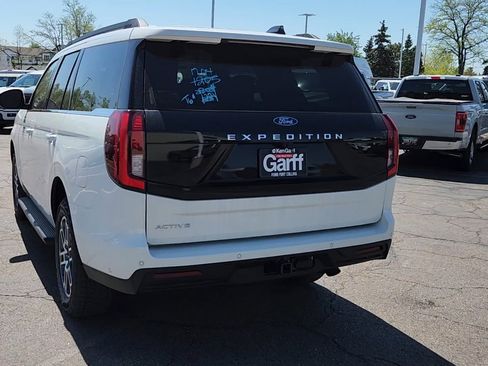 New 2025 Ford Expedition Active image 6