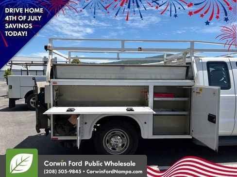 Used 2015 Ford F250 XL w/ Power Equipment Group RWD image 4