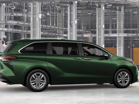 New 2026 Toyota Sienna Limited FWD image 11