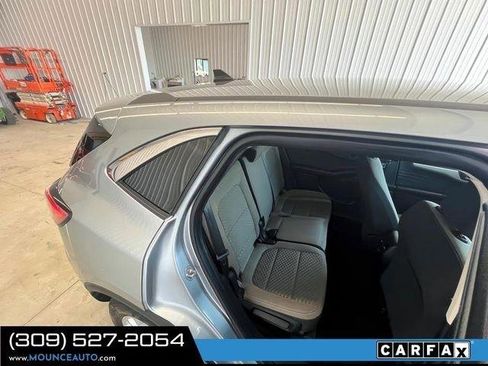Used 2022 Ford Escape SE w/ Cold Weather Package AWD/4WD image 7