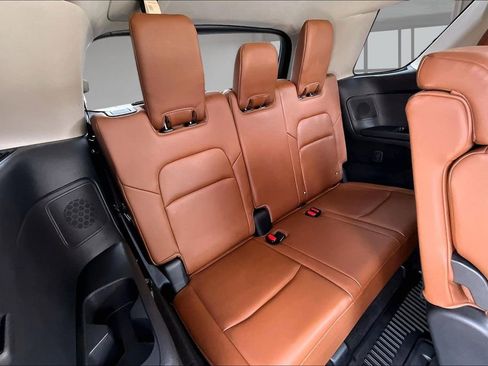 Used 2024 Nissan Pathfinder Platinum w/ Cargo Package image 25