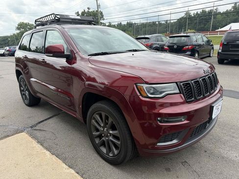 Used 2019 Jeep Grand Cherokee High Altitude AWD/4WD image 3