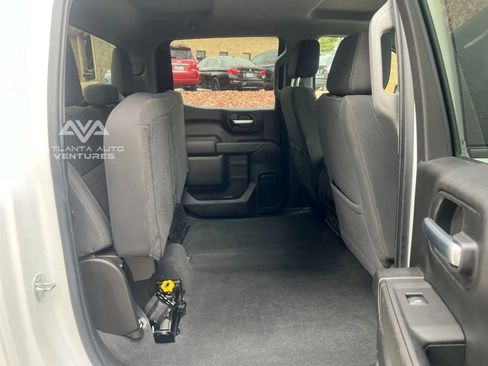 Used 2021 Chevrolet Silverado 1500 LT image 35