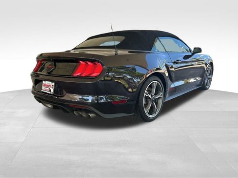 Used 2022 Ford Mustang GT Premium w/ Equipment Group 401A RWD image 6