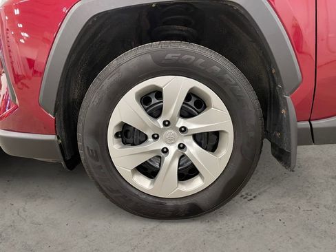 Used 2019 Toyota RAV4 LE w/ All Weather Liner Package AWD/4WD image 14