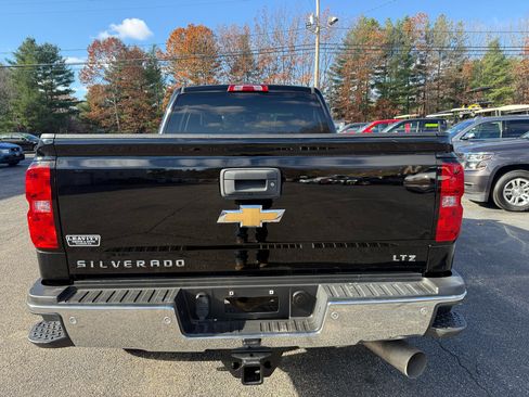 Used 2018 Chevrolet Silverado 2500 LTZ w/ Duramax Plus Package image 10