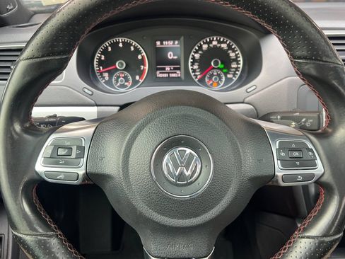 Used 2014 Volkswagen Jetta GLI Autobahn FWD image 23