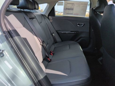 New 2026 Kia K4 EX FWD image 28