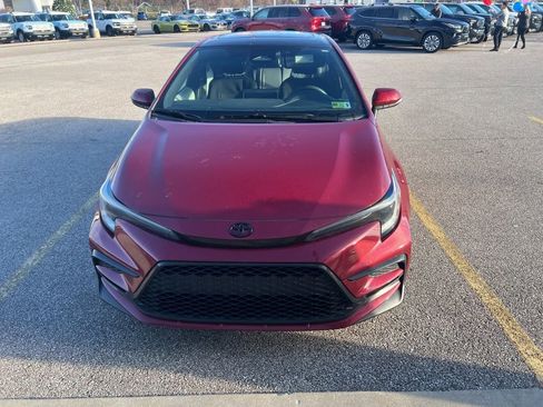 Used 2023 Toyota Corolla SE image 2