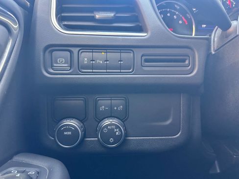 Used 2023 Chevrolet Tahoe 2WD w/ Remote Keyless Entry Package image 21