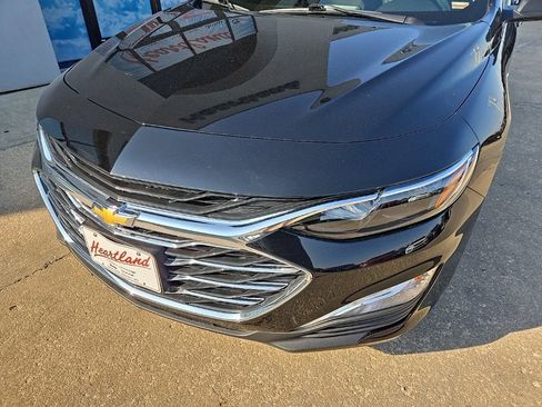 Used 2022 Chevrolet Malibu LS image 18