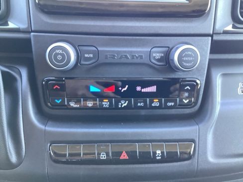 New 2025 RAM ProMaster 2500 w/ Convenience Group image 31