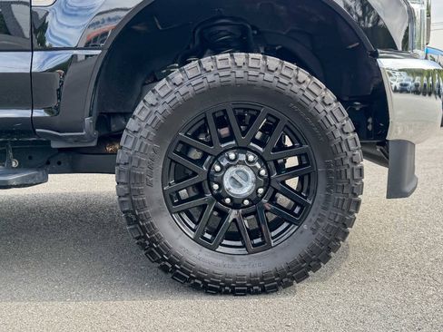 Used 2022 Ford F250 XL w/ STX Appearance Package AWD/4WD image 13