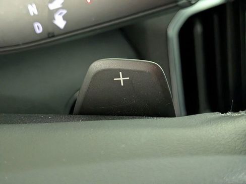 Certified 2025 GMC Acadia Elevation w/ Elevation Premium Package image 19