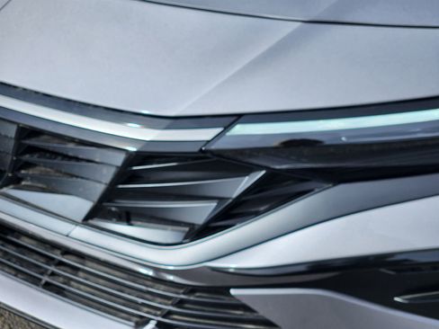 New 2026 Hyundai Elantra SEL Sport Premium FWD image 5