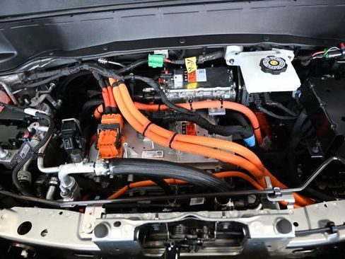 New 2027 Chevrolet Bolt LT FWD image 28